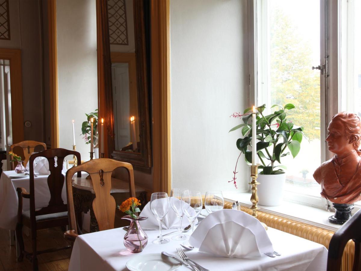 Soedertuna Slott Gnesta Buitenkant foto
