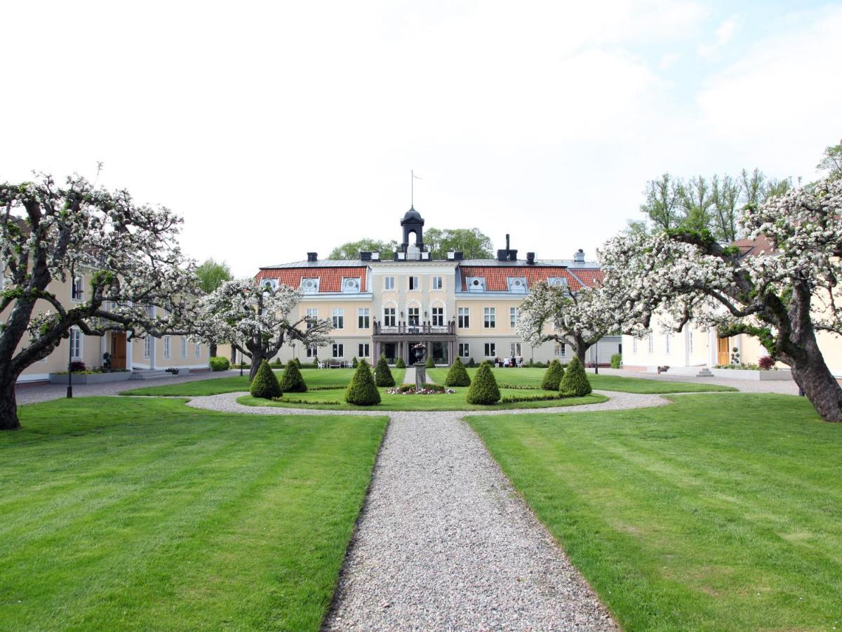 Soedertuna Slott Gnesta Buitenkant foto