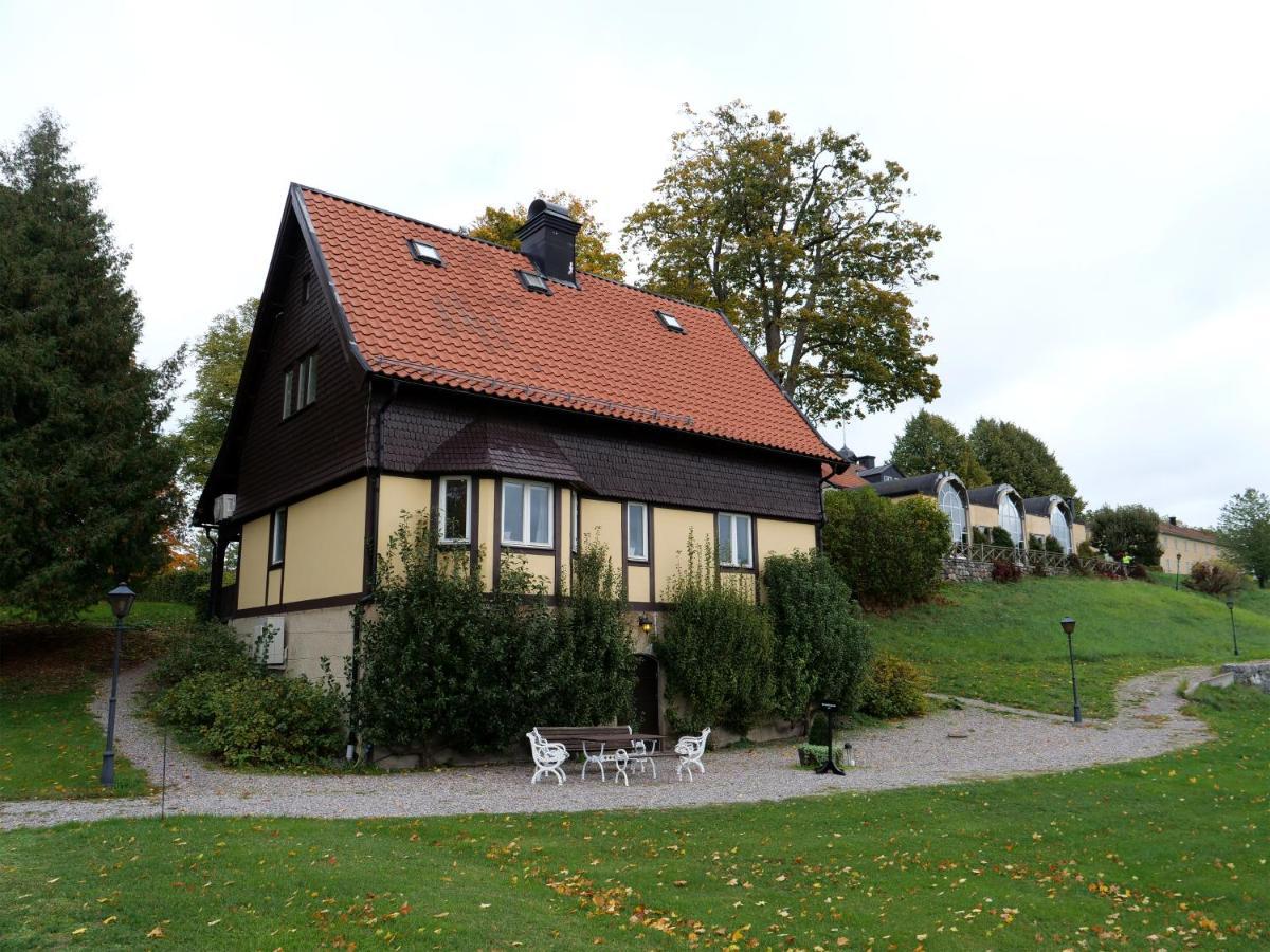 Soedertuna Slott Gnesta Buitenkant foto